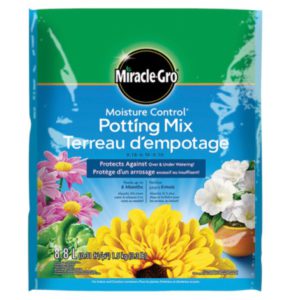 Miracle Gro Moisture Control Potting Mix 8.8L