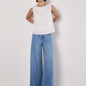 Apricot Fashion Floral Embroidered Shell Top