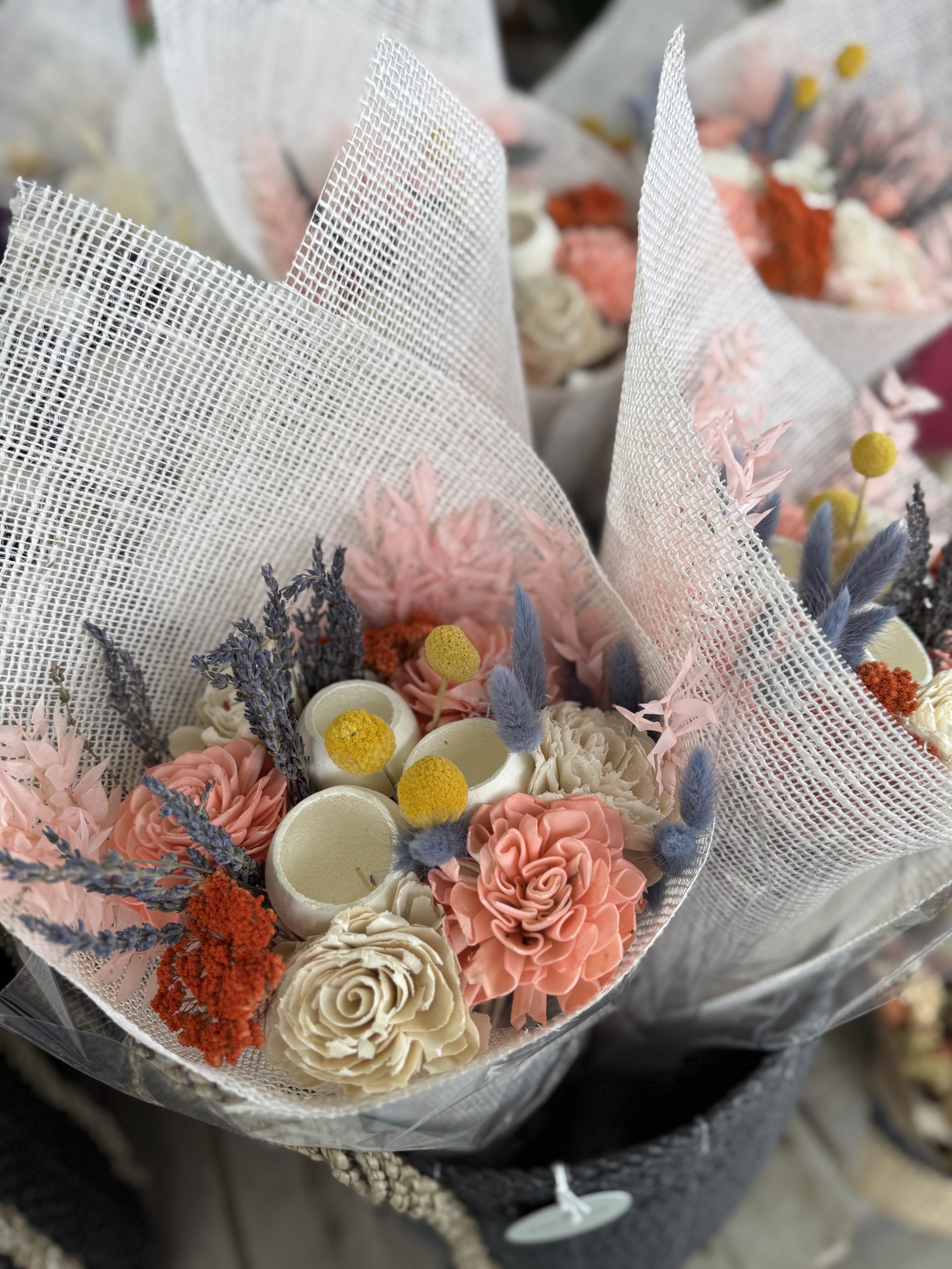 Coral Deluxe Bouquet