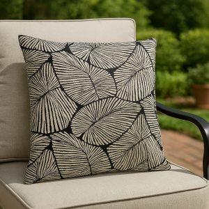 Outdoor Pillow Talia Noir 20"x20"