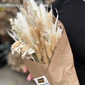 Everyday Market Bundle Bouquet - White